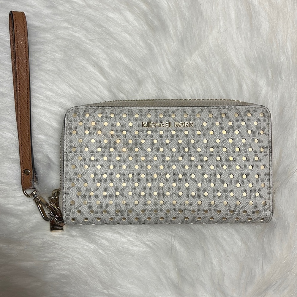 Michael Kors wallet